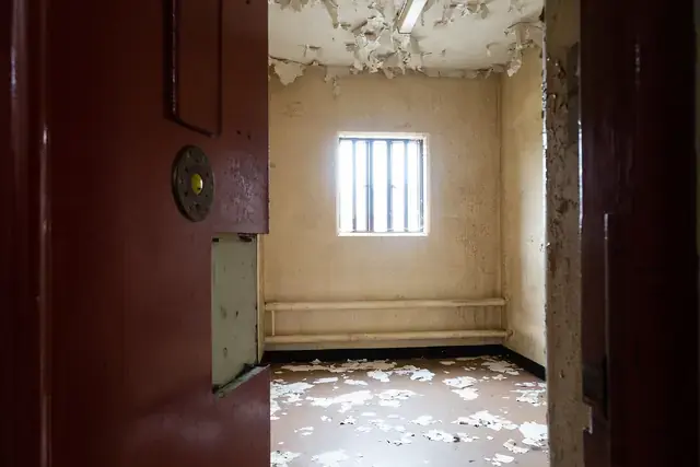 Connected Rye House passage for long movement takes