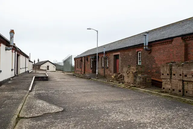 Stone ramparts and dramatic gradients